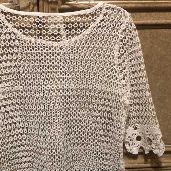 SIMPLY IRRESISTIBLE WHITE SWIM COVERUP - Picture 7 of 9